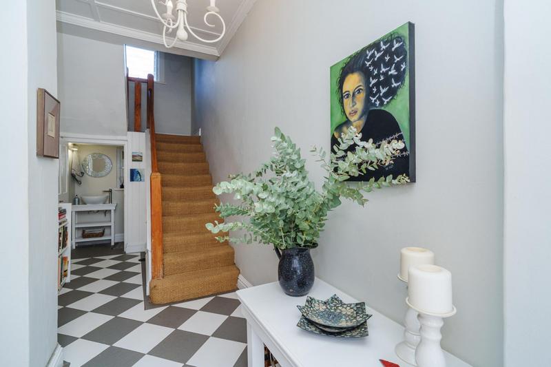 2 Bedroom Property for Sale in Wynberg Upper Western Cape